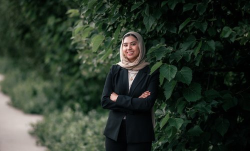 YumnaProfessionalHeadshot - Yumna Ali